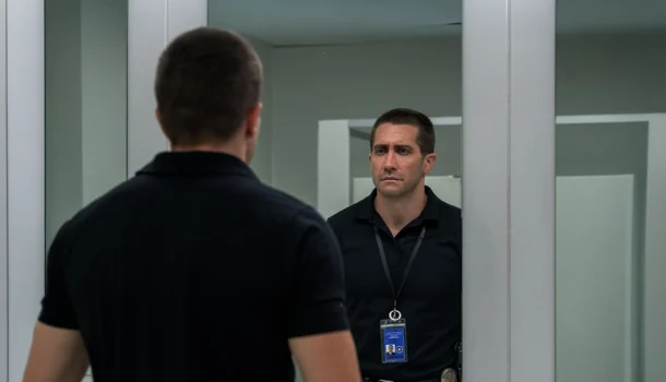 Frenetic and claustrophobic, Jake Gyllenhaal’s thriller on Netflix will have you squirming on the couch